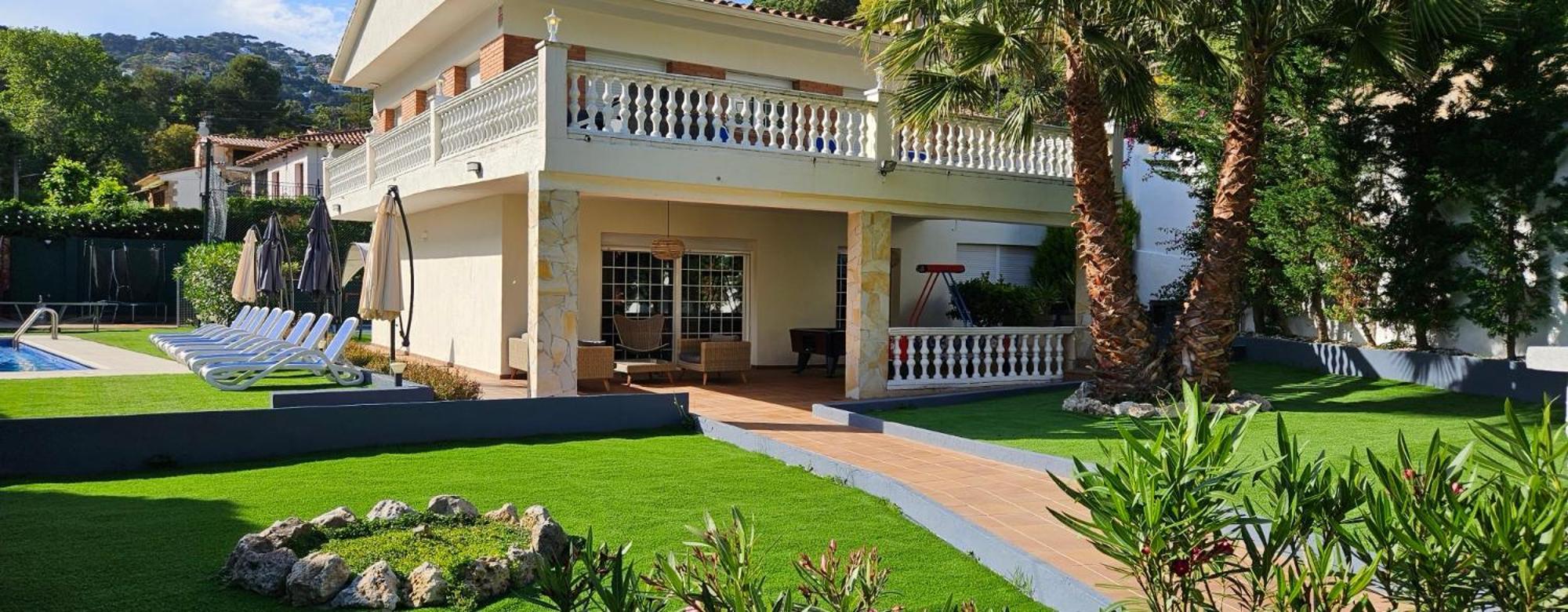 Ainara Luxury Villa *